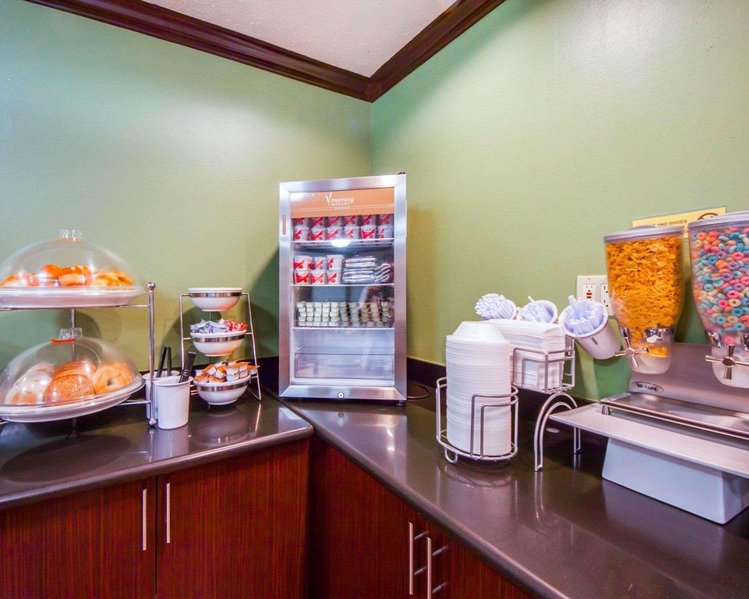 Sleep Inn & Suites Edmond Near University Экстерьер фото