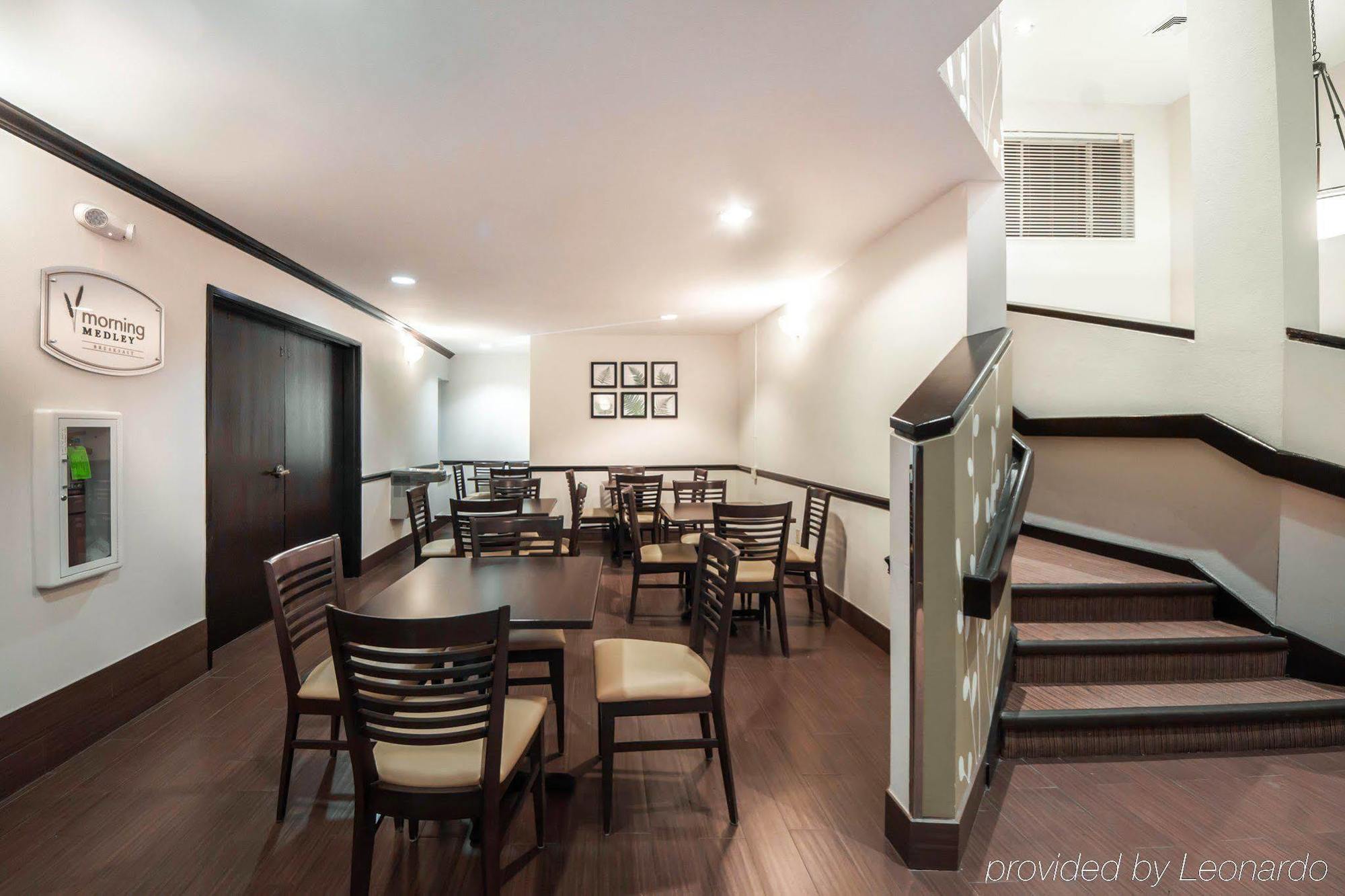 Sleep Inn & Suites Edmond Near University Экстерьер фото